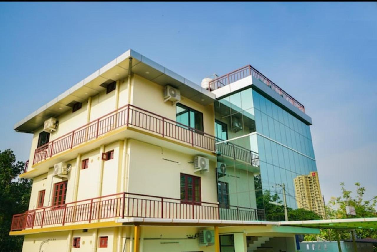 Kalapurayil Residency * Kochi