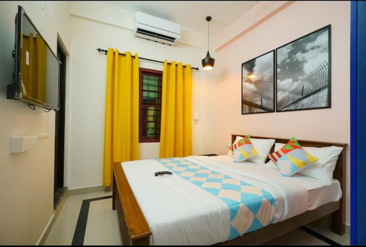 Apartment Kalapurayil Residency