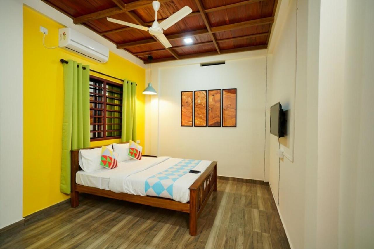 Apartment Kalapurayil Residency