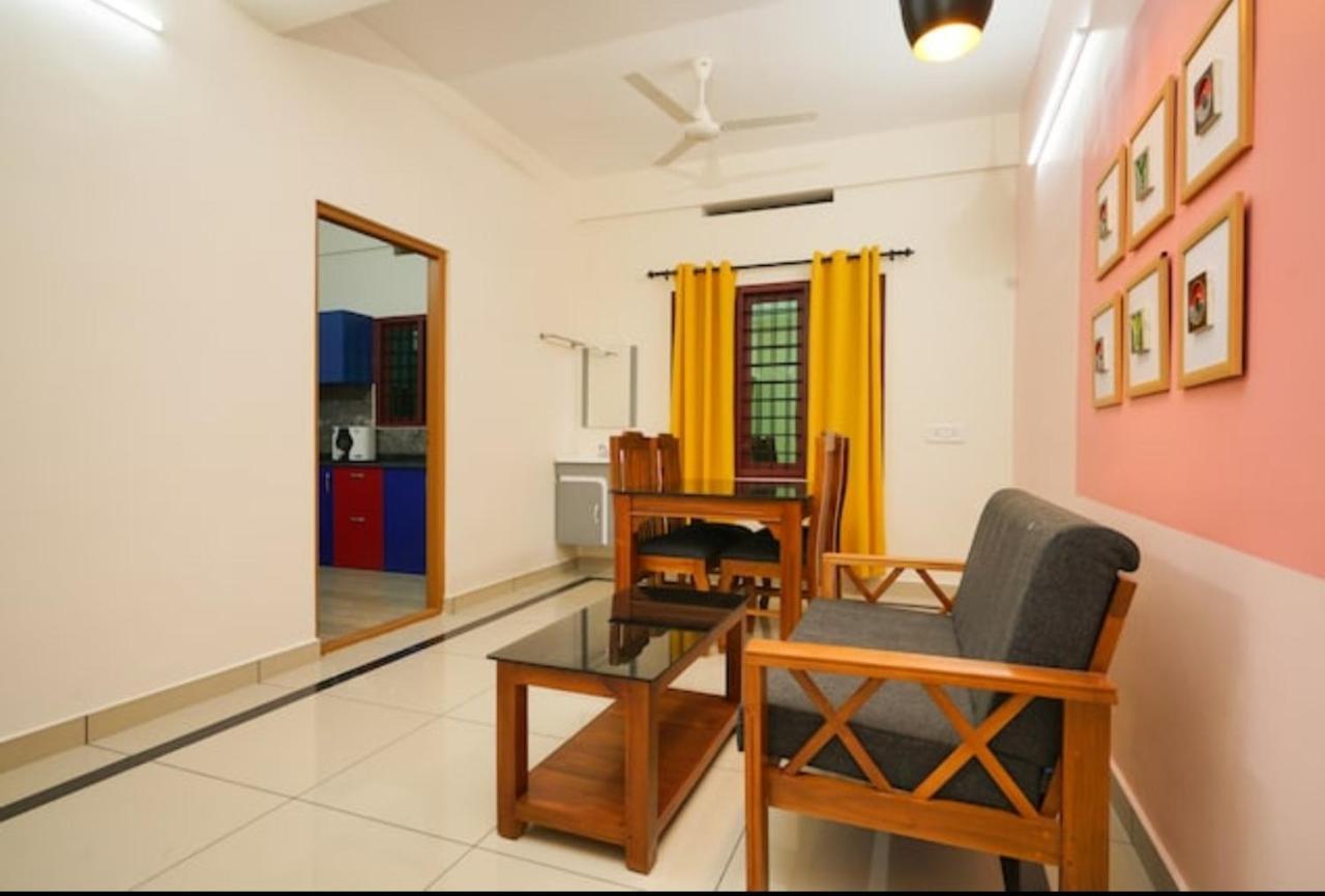 Apartment Kalapurayil Residency
